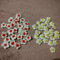 6 броя плетени цветя с мънисто за декорация и украса, снимка 3 - Други - 38995425