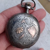 Часовник сребърен джобен с позлата - Работи, снимка 2 - Антикварни и старинни предмети - 35881593