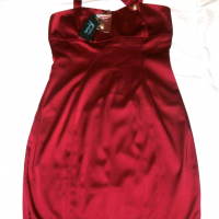 GUESS - нова рокля  S- оригинал, снимка 3 - Рокли - 36371966