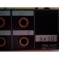 Продавам висококачествен пaч - Tascam Patch Bay PB-32W, снимка 4 - Ресийвъри, усилватели, смесителни пултове - 36142920