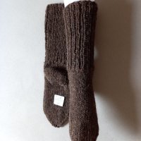 Ръчно плетени мъжки чорапи от вълна, размер 38, снимка 1 - Мъжки чорапи - 41932917