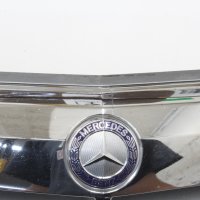Предна решетка Mercedes W204 Facelift, снимка 5 - Части - 41963553