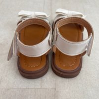 Кокетни сандали с панделки, 25 номер, снимка 4 - Детски сандали и чехли - 41817879