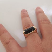 Златен пръстен с оникс , снимка 7 - Пръстени - 27796320