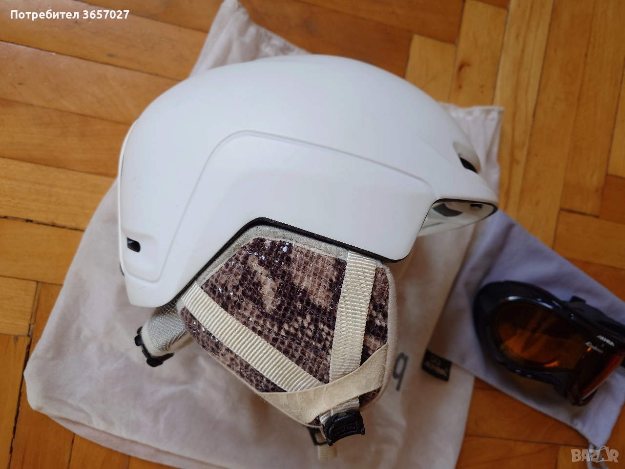 Ски каска Uvex с очила Alpina, снимка 1