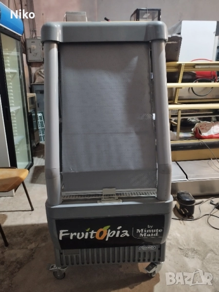 Отворена хладилна витрина , снимка 1