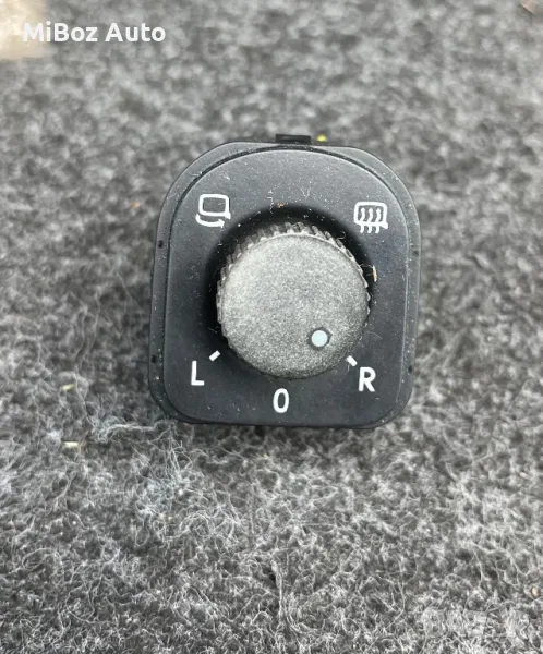 Ключ управление огледала Фолксваген Пасат VW Passat b7, снимка 1