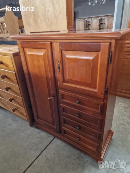 Масивен Шкаф внос от Германия , снимка 1