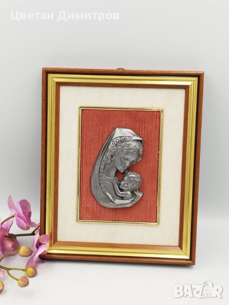 Винтидж стенна картина Мадона с дете в дървена рамка, снимка 1