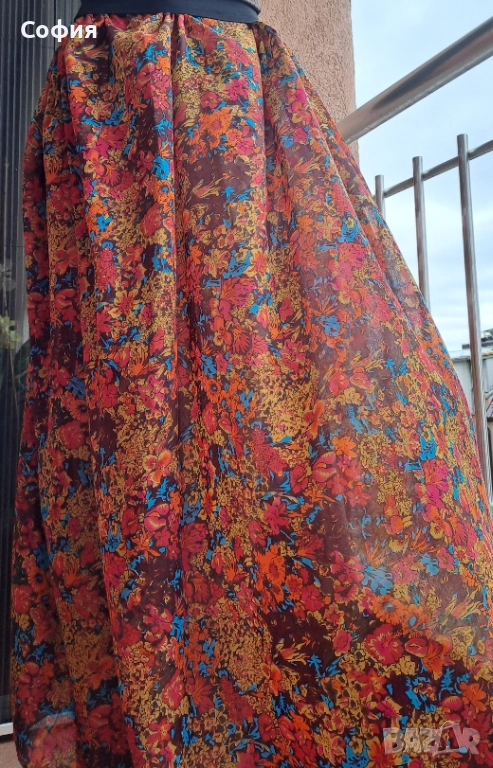 Цветна пола,р-р С/М, снимка 1