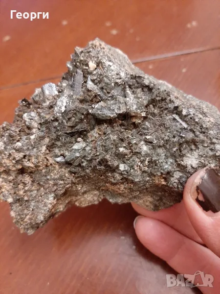 Епидот кристал, снимка 1