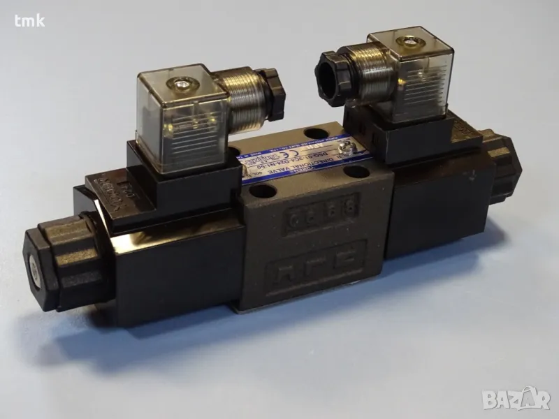Хидравличен разпределител YUKEN DSG-01-3C4-D24-N1-50 directional valve, снимка 1
