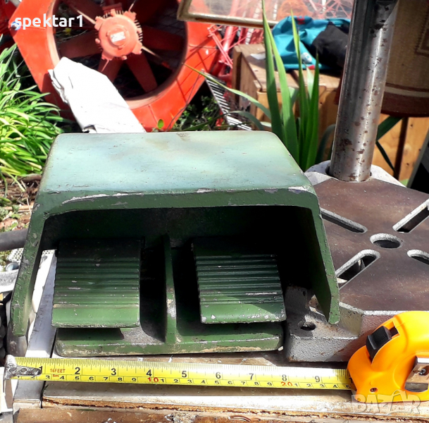 Руски масивен ударо защитен крачен двоен педал комутатор за промишлени машини, снимка 1