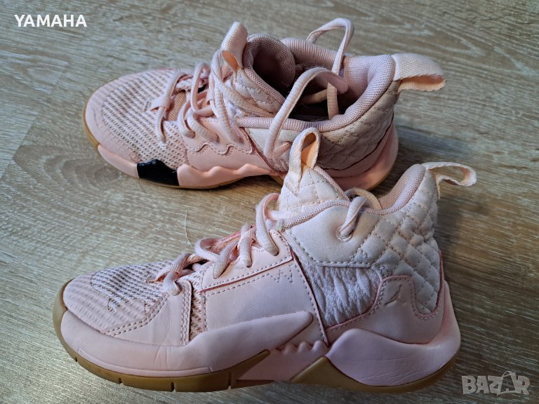 Air Jordan  Кецове за Момиче 29.5, снимка 1