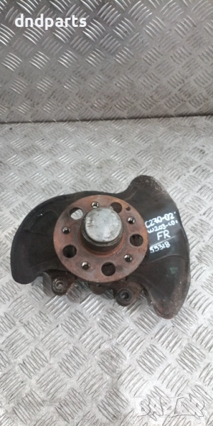 Шенкел Mercedes C270 CDI W203 2002г.(преден десен)	, снимка 1