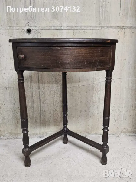 Конзола за ъгъл (материал орех), снимка 1