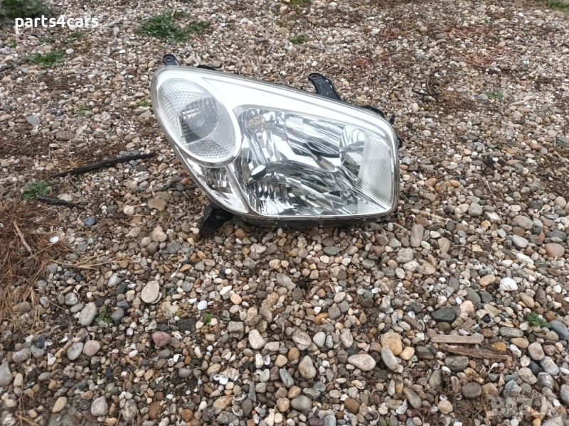десен фар за тойота рав 4 TOYOTA RAV 4, снимка 1