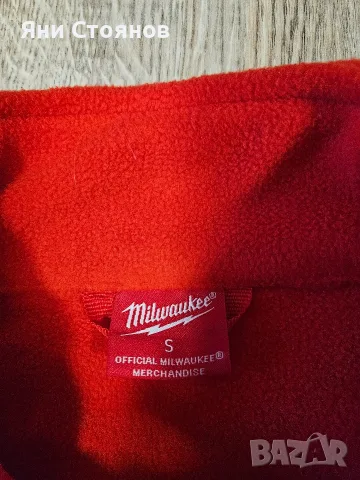 Оригинално горнище Milwaukee, снимка 3 - Суичъри - 56363963