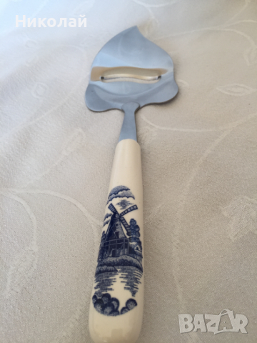 Нож / слайсер/ шпатула за сирене с керамична дръжка Elesva Delft blue, неръждаема стомана, нов, снимка 6 - Прибори за хранене, готвене и сервиране - 36166690
