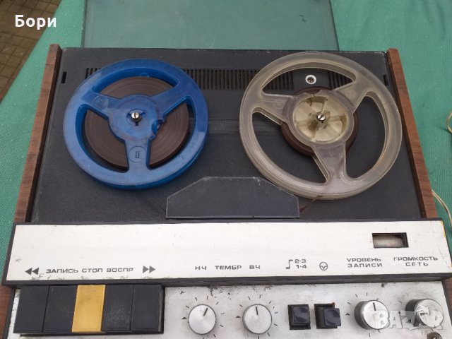 ИНЕЙ 302 Магнетофон 1972г, снимка 11 - Декове - 34754114