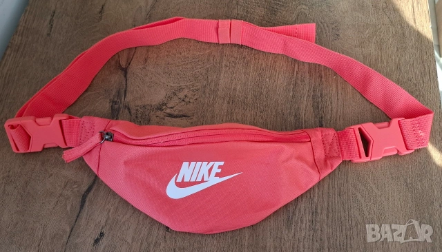 НОВА NIKE Малка чанта за кръста 27/10 см
