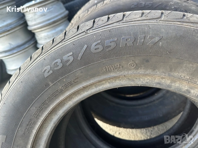 Продавам 4 бр. гуми за джип – 235/65 R17, снимка 2 - Гуми и джанти - 53618557