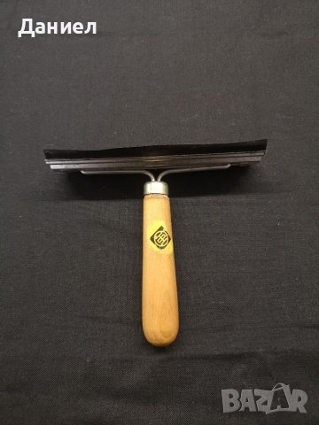 Ретро гума за миене на прозорци