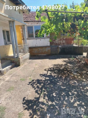 Продава КЪЩА, снимка 2 - Къщи - 51971232
