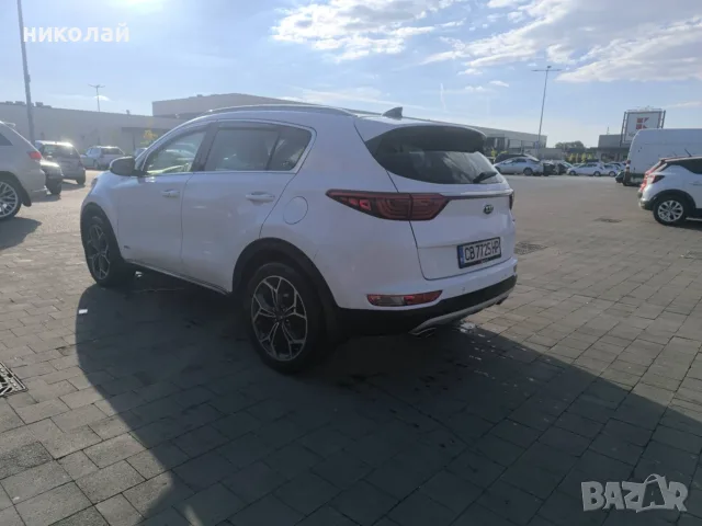 Kia Sportage 2,0 CDTI, снимка 7 - Автомобили и джипове - 56074096