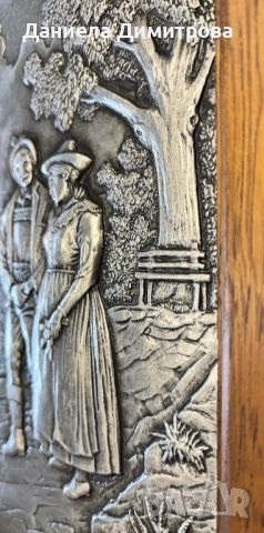 Релефна картина от калай в рамка от дърво масив, снимка 3 - Антикварни и старинни предмети - 53726945