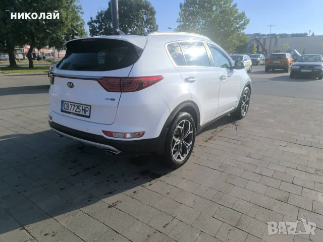 Kia Sportage 2,0 CDTI, снимка 6 - Автомобили и джипове - 56074096