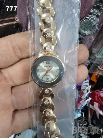 дамски часовник , снимка 2 - Дамски - 48457894