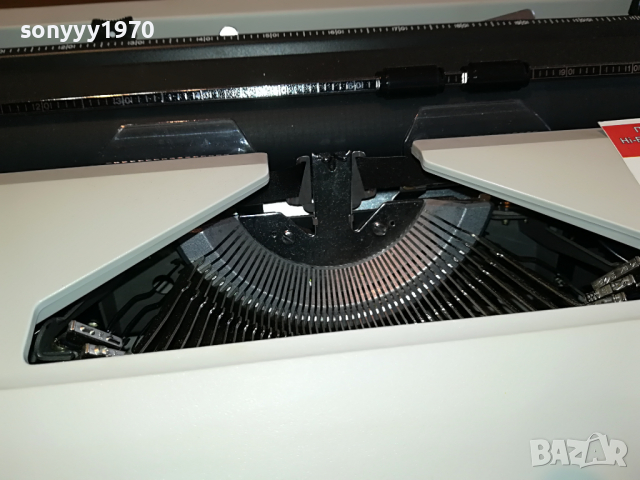 aeg olympia carina 2-germany 1904221209, снимка 7 - Друго - 36505915