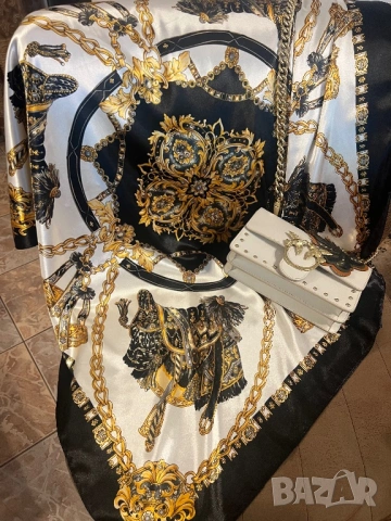 Уникален шал Versace, снимка 2 - Шалове - 44955534