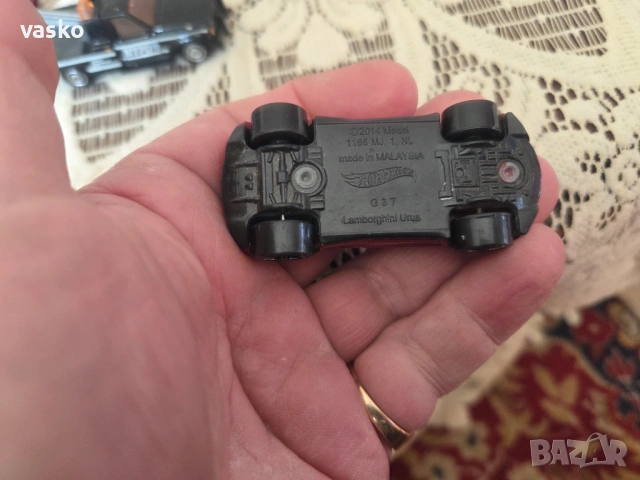 Hot wheels 2014 Ламборгини, снимка 6 - Колекции - 53734966