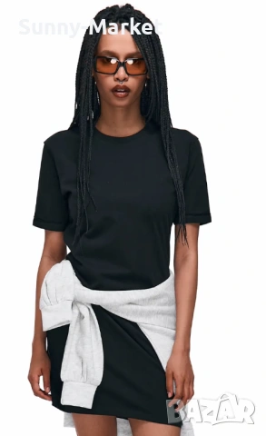 Дамска рокля , тениска тип рокля , къс ръкав