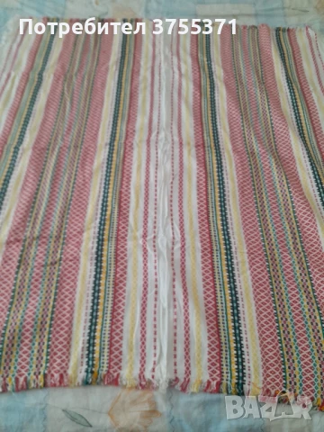 Ръчно бродирани покривки , снимка 3 - Покривки за маси - 50756340