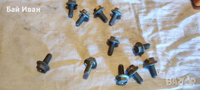 Болтове за закреване на броня Лада 2101 2103 2106