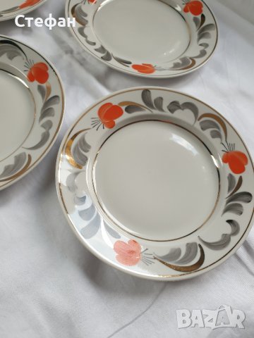 Комплект порцеланови чинии Вербили, снимка 4 - Антикварни и старинни предмети - 44383572