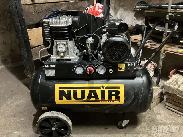 Електрически компресор с ремъчна предавка NUAIR 3 к.с., 100 л, 330 л/мин, 10 bar