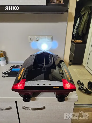 Лодка за захранка, снимка 3 - Стръв и захранки - 49375971