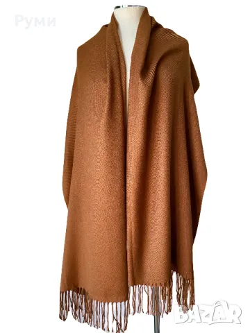 Кафяв, голям Шал от 100 % кашмир, цвят светъл карамел, снимка 3 - Шалове - 47508377