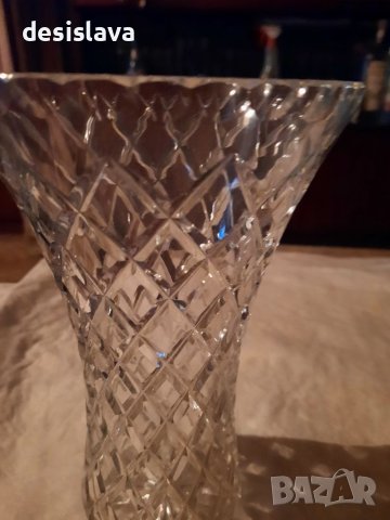 Продавам кристална ваза, снимка 2 - Вази - 39782911