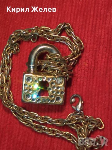 ПОЗЛАТЕН СТАР МЕДАЛЬОН ВИНТИДЖ КОЛИЕ ПЕНДАНТ - КАТИНАРЧЕ с КРИСТАЛЧЕТА и РЕТРО ВЕРИЖКА 18119