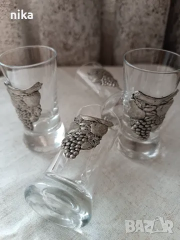 ARTINA 4 малки чашки за ракия, водка или welcome drink, снимка 3 - Антикварни и старинни предмети - 49832075