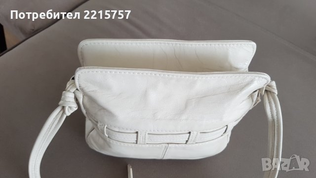 Малка чантичка от естествена кожа. Италия., снимка 3 - Чанти - 41523315