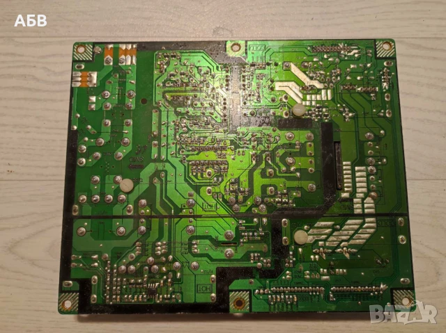 Продавам платки от 32-инчов LCD TV SAMSUNG с пукнат екран., снимка 3 - Части и Платки - 50511454