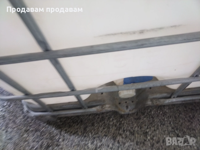 Цистерна 1т пластмасова чиста, снимка 3 - Други стоки за дома - 51431951