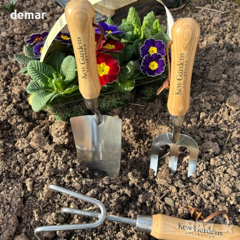 Комплект ръчни градински инструменти Spear & Jackson 3057KEW, 3 части, снимка 2 - Градински инструменти - 52732833