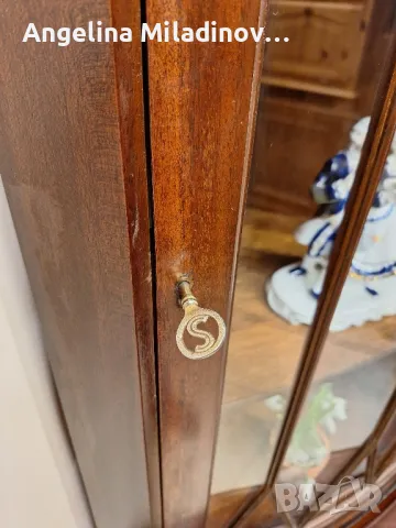 Луксозна ъглова витрина SELVA , снимка 8 - Секции и витрини - 49634437